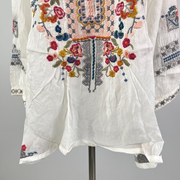 NWOT Johnny Was Floral Embroidered Long Sleeves V-Neck Shirt Blouse Size S - Picture 4 of 13